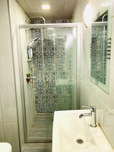 Сдаётся 2-комн. вторичка 50 м², м. Сахил, photo 16 from 18