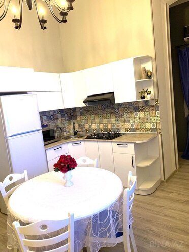 Сдаётся 2-комн. вторичка 50 м², м. Сахил, photo 10 from 18