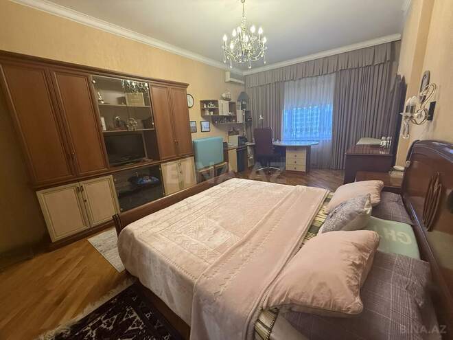 Сдаётся 4-комн. вторичка 200 м², м. Низами, photo 14 from 23
