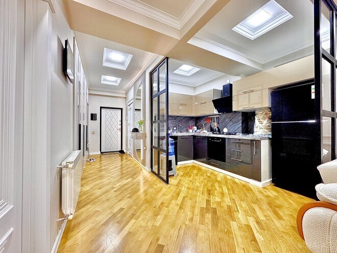 Продаётся 2-комн. новостройка 75 м², м. Кара Караев, photo 8 from 16