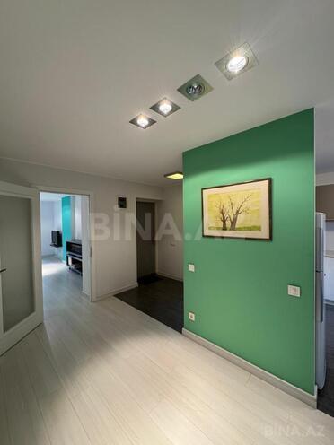 Продаётся 2-комн. вторичка 65 м², м. Сахил, photo 9 from 29