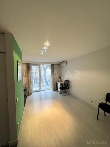 Продаётся 2-комн. вторичка 65 м², м. Сахил, photo 5 from 29