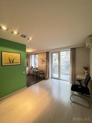 Продаётся 2-комн. вторичка 65 м², м. Сахил, photo 4 from 29