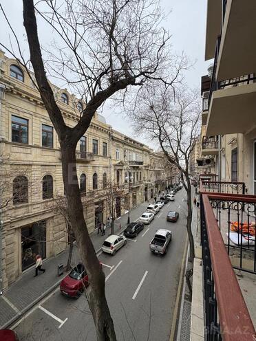 Продаётся 2-комн. вторичка 65 м², м. Сахил, photo 28 from 29