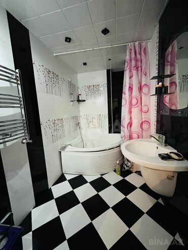 Сдаётся 3-комн. новостройка 100 м², м. 8 ноября, photo 17 from 19