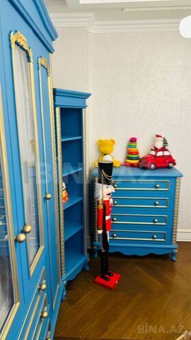 Satılır 4 otaqlı köhnə tikili 215 m², Sahil m., photo 21 from 32