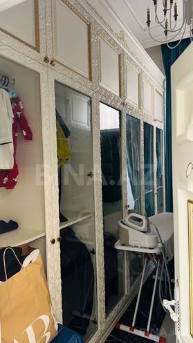 Satılır 4 otaqlı köhnə tikili 215 m², Sahil m., photo 19 from 32