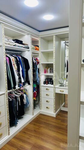 Satılır 4 otaqlı köhnə tikili 215 m², Sahil m., photo 17 from 32