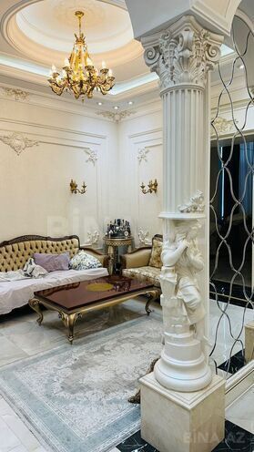 Satılır 4 otaqlı köhnə tikili 215 m², Sahil m., photo 3 from 32