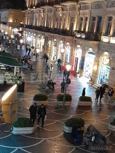 İcarəyə verilir 3 otaqlı köhnə tikili 70 m², Sahil m., photo 4 from 20
