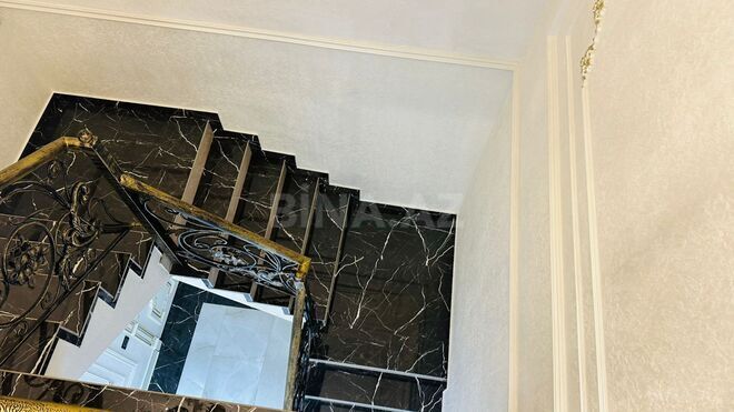 Satılır 4 otaqlı köhnə tikili 215 m², Sahil m., photo 31 from 32