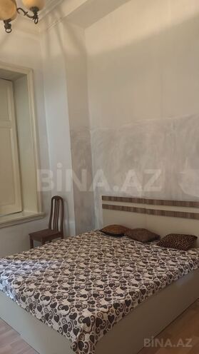 İcarəyə verilir 2 otaqlı köhnə tikili 65 m², Sahil m., photo 4 from 12