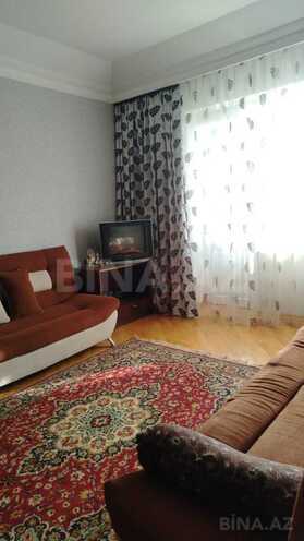Продаётся 5-комн. вторичка 120 м², м. Иншаатчылар, photo 1 from 14