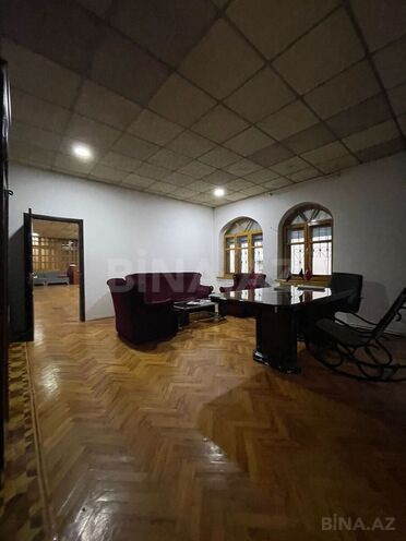 Сдаётся 7-комн. офис 400 м², пос. Бадамдар, photo 7 from 11