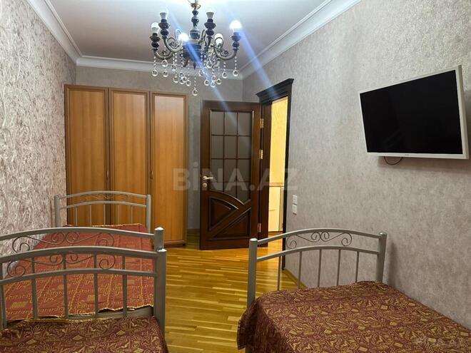Сдаётся 4-комн. вторичка 130 м², м. Нариман Нариманов, photo 9 from 15