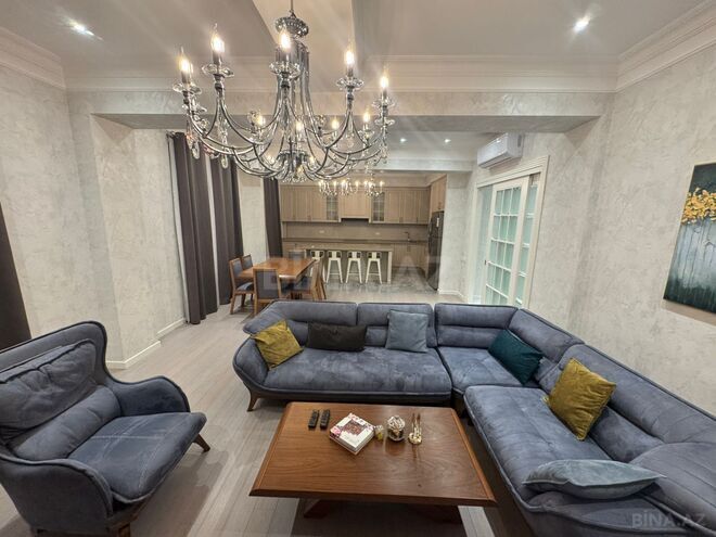 Satılır 4 otaqlı yeni tikili 160 m², Ağ şəhər q., photo 1 from 12