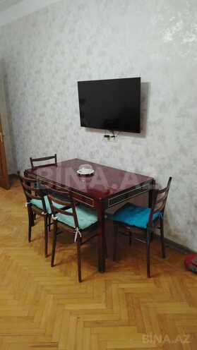 İcarəyə verilir 2 otaqlı köhnə tikili 60 m², Qara Qarayev m., photo 6 from 21