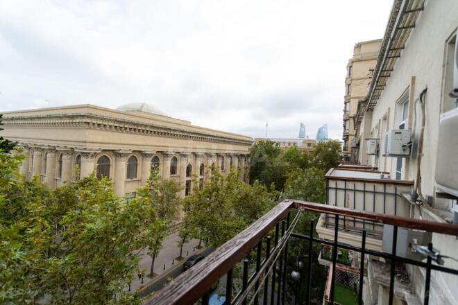 Сдаётся 3-комн. вторичка 60 м², м. Низами, photo 12 from 13