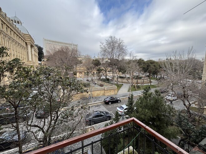 İcarəyə verilir 3 otaqlı köhnə tikili 80 m², İçəri Şəhər m., photo 4 from 14