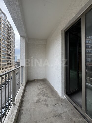 Продаётся 3-комн. новостройка 113 м², м. Элмляр Академиясы, photo 6 from 9