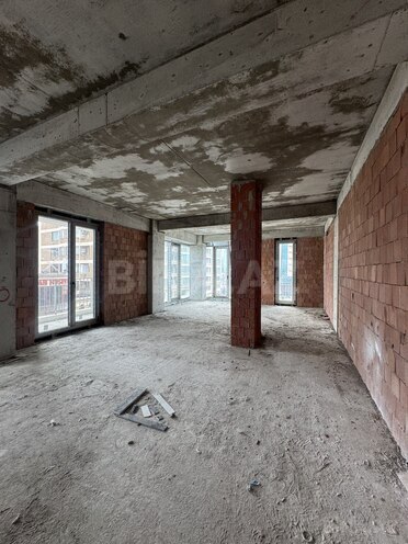 Продаётся 3-комн. новостройка 113 м², м. Элмляр Академиясы, photo 4 from 9