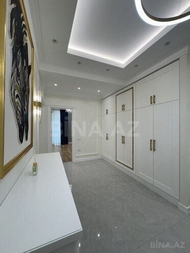 Продаётся 4-комн. новостройка 180 м², м. Элмляр Академиясы, photo 12 from 19