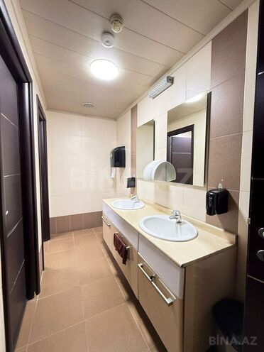 Сдаётся 7-комн. офис 340 м², м. Ичеришехер, photo 30 from 32