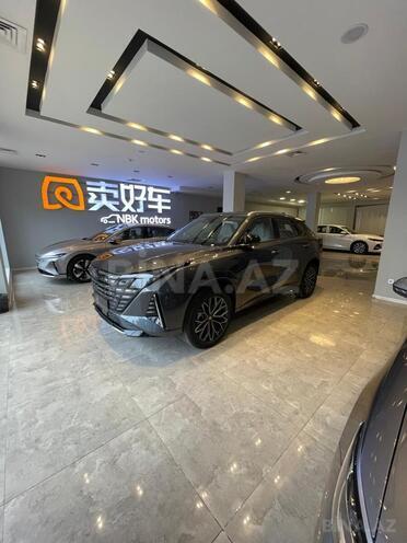 Сдаётся  объект 1 000 м², пос. Бинагади, photo 3 from 16