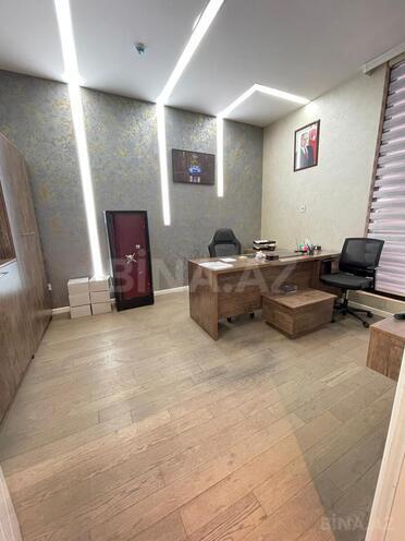 Сдаётся  объект 1 000 м², пос. Бинагади, photo 7 from 16