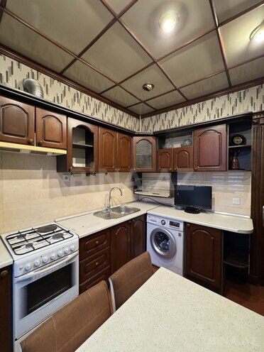 Продаётся 2-комн. вторичка 55 м², Ясамальский р., photo 11 from 22