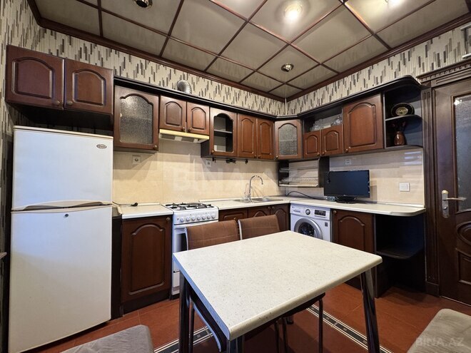 Продаётся 2-комн. вторичка 55 м², Ясамальский р., photo 10 from 22