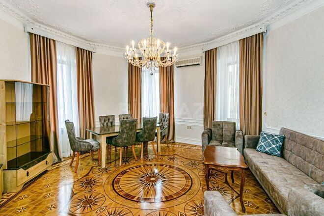 Сдаётся 2-комн. новостройка 95 м², м. Низами, photo 1 from 11