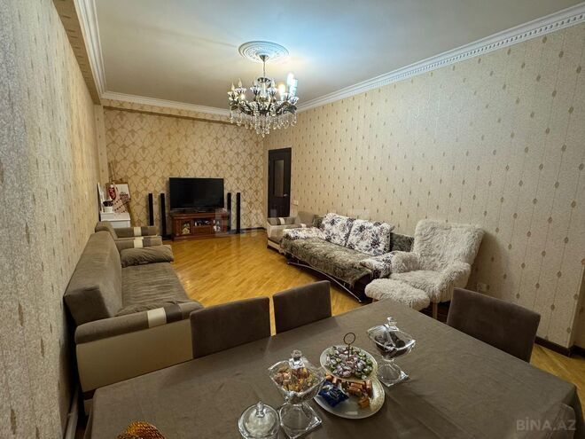 Сдаётся 3-комн. новостройка 110 м², м. 8 ноября, photo 4 from 27