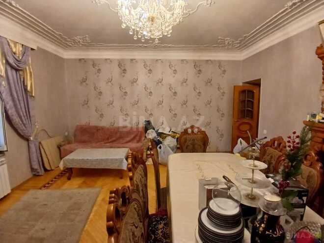İcarəyə verilir 4 otaqlı köhnə tikili 850 m², Nərimanov r., photo 16 from 18
