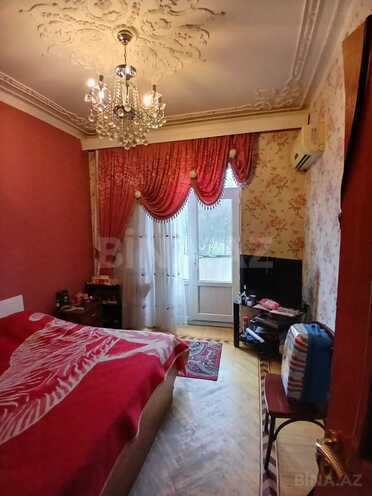 İcarəyə verilir 4 otaqlı köhnə tikili 850 m², Nərimanov r., photo 7 from 18