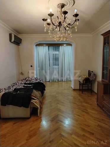 Satılır 3 otaqlı köhnə tikili 75 m², Nərimanov r., photo 3 from 27