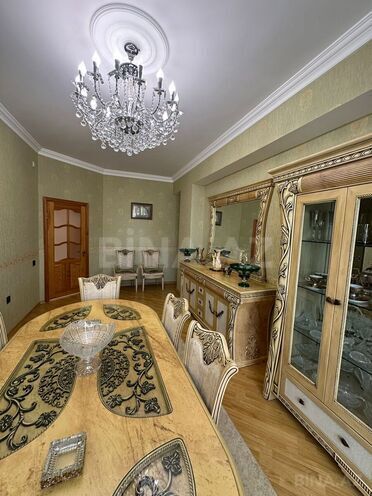 Satılır 4 otaqlı yeni tikili 130 m², İnşaatçılar m., photo 31 from 32