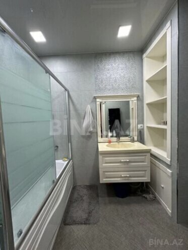 Сдаётся 3-комн. новостройка 130 м², Хатаинский р., photo 14 from 16
