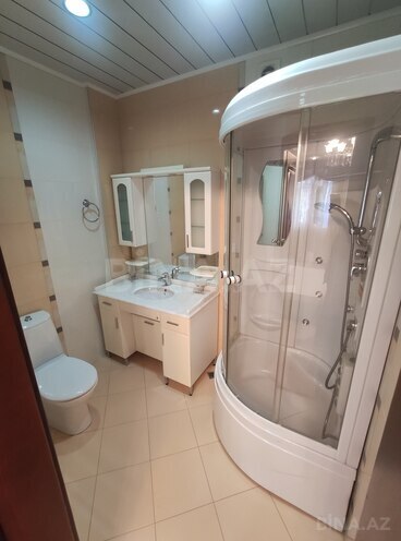 Satılır 4 otaqlı yeni tikili 170 m², 28 May m., photo 11 from 15