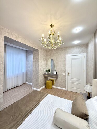 Продаётся 2-комн. вторичка 55 м², м. Элмляр Академиясы, photo 13 from 14