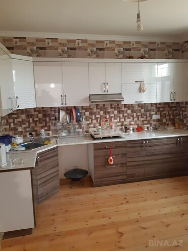 Satılır 4 otaqlı həyət evi/bağ evi 200 m², Qobu q., photo 13 from 14