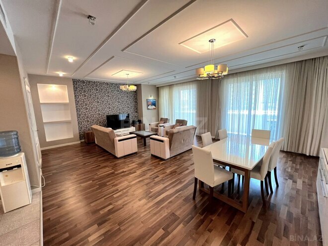 Сдаётся 3-комн. новостройка 150 м², Насиминский  р., photo 3 from 18