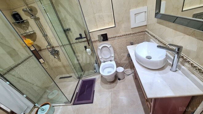 Satılır 5 otaqlı köhnə tikili 200 m², 28 May m., photo 18 from 25