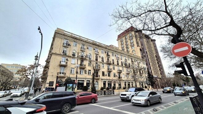 Satılır 5 otaqlı köhnə tikili 200 m², 28 May m., photo 1 from 25