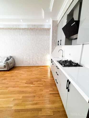 Сдаётся 3-комн. новостройка 85 м², м. Нефтчиляр, photo 9 from 32