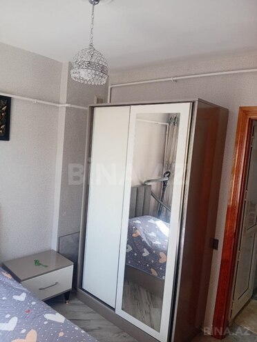 Satılır 2 otaqlı köhnə tikili 40 m², Qara Qarayev m., photo 8 from 17