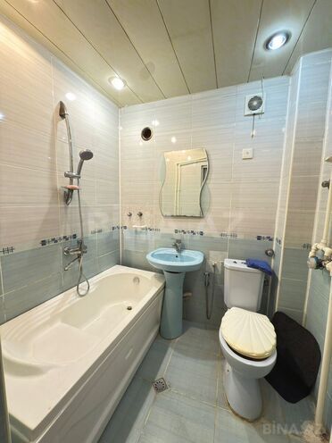 Продаётся 3-комн. вторичка 75 м², м. Нариман Нариманов, photo 8 from 14