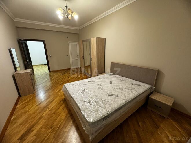 Сдаётся 3-комн. новостройка 130 м², м. 20 января, photo 8 from 22