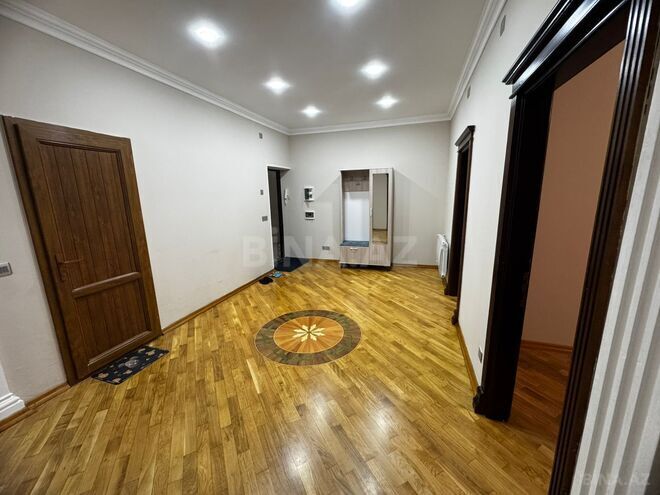 Сдаётся 3-комн. новостройка 130 м², м. 20 января, photo 16 from 22