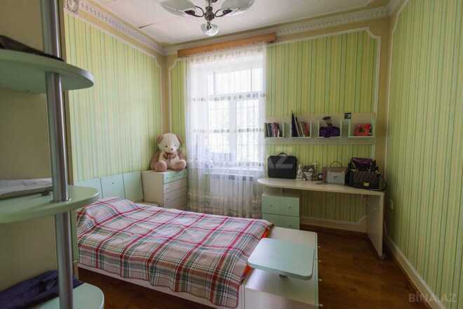Satılır 7 otaqlı həyət evi/bağ evi 355 m², Bakıxanov q., photo 10 from 32